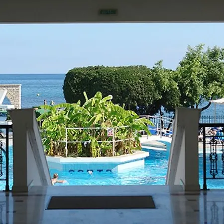 Porto Iliessa 호텔