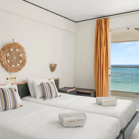 ホテル Porto Iliessa 4*