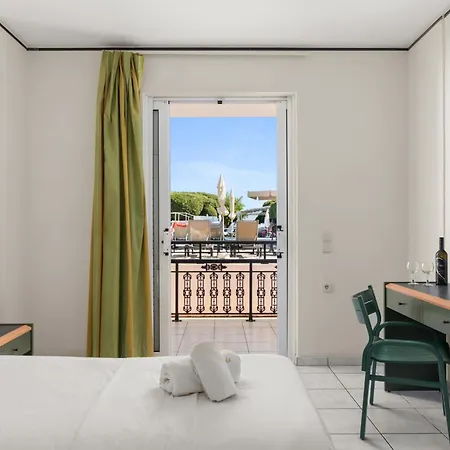 Porto Iliessa ホテル 4*