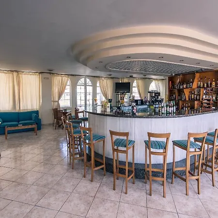 ホテル Porto Iliessa