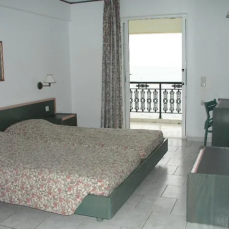 Porto Iliessa ホテル 4*