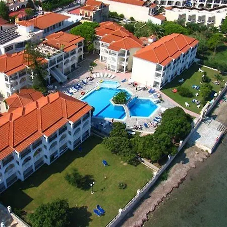 Porto Iliessa 4* アルガッシ