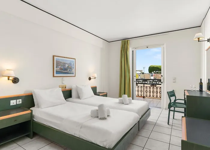 Hotel Porto Iliessa 4*